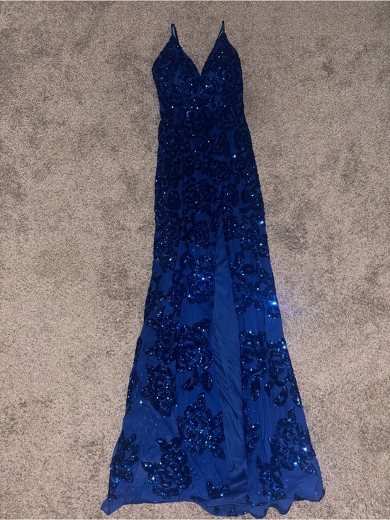 Dresses & Skirts - Von Maur Royal Blue prom dress with built-in bra, leg slit, and cross back